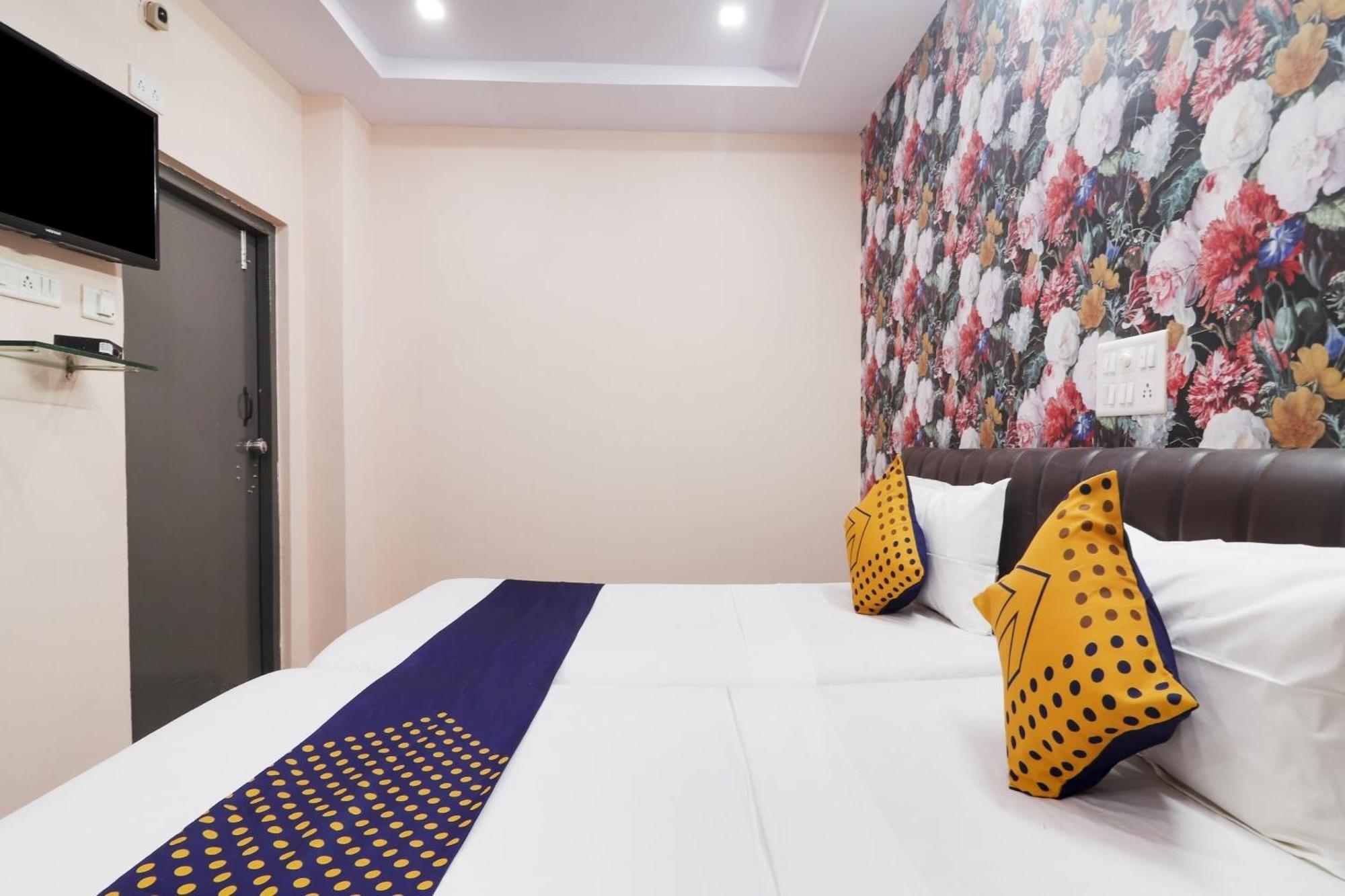 Hotel O 74966 Shree Amardeep Hotel Hyderabad Exterior photo